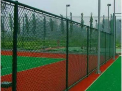 体育场围栏